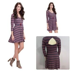 Francesca’s Miami cutout open back skater dress size small